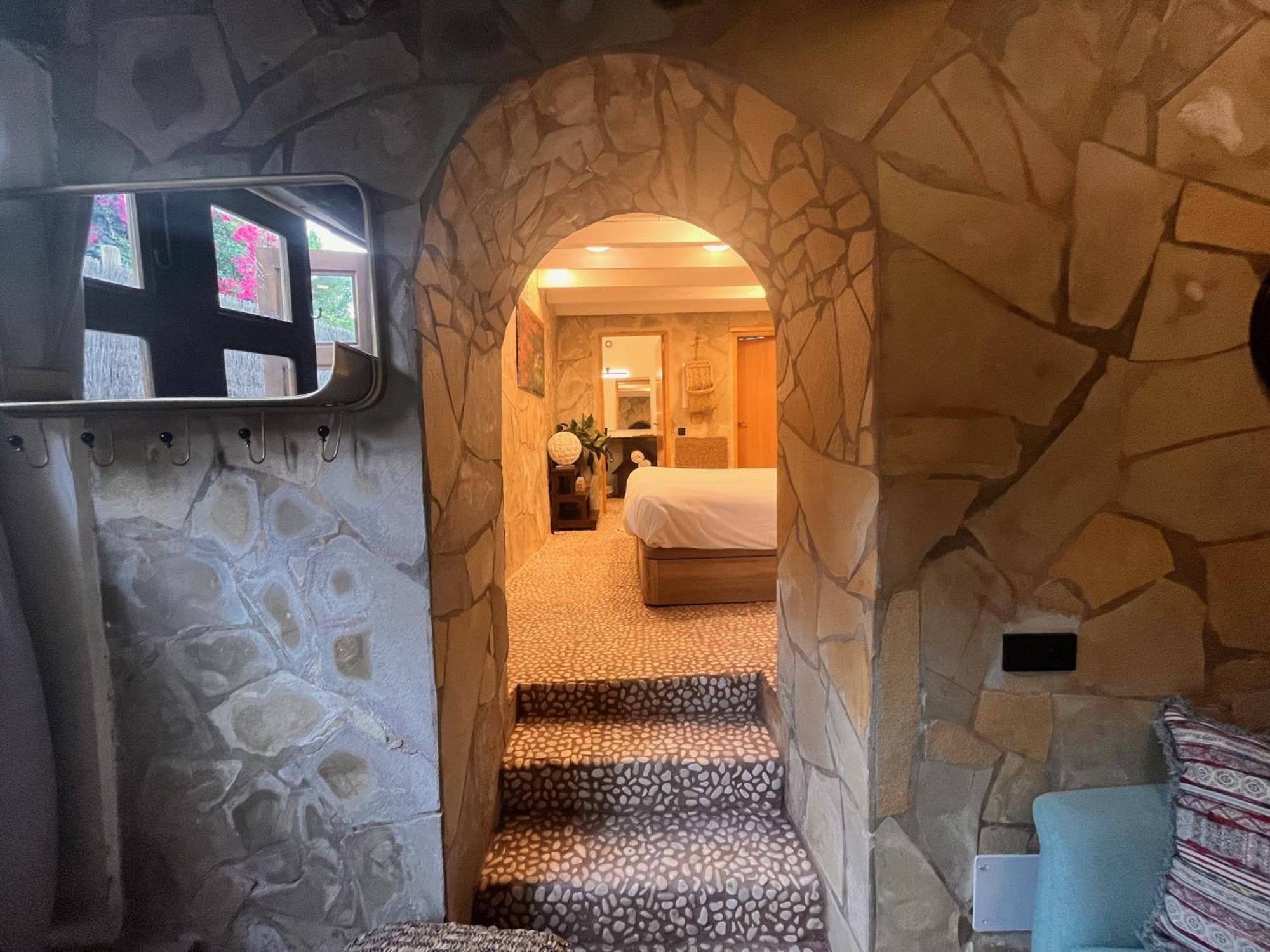 Boutique Hostal La Curandera de Salinas Sant Francesc de s'Estany Exterior foto
